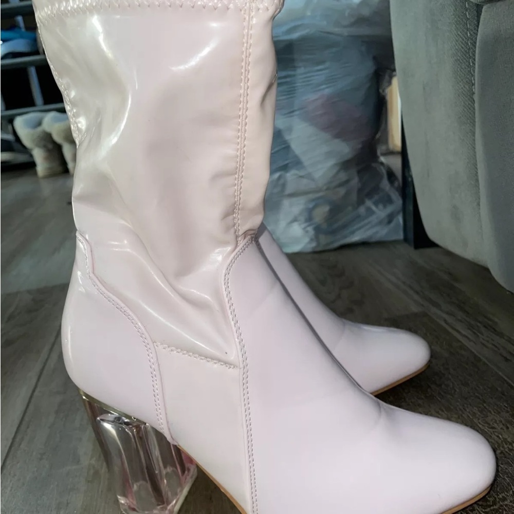 CAPE ROBBIN PINK VINYL BOOTS SZ 7.5